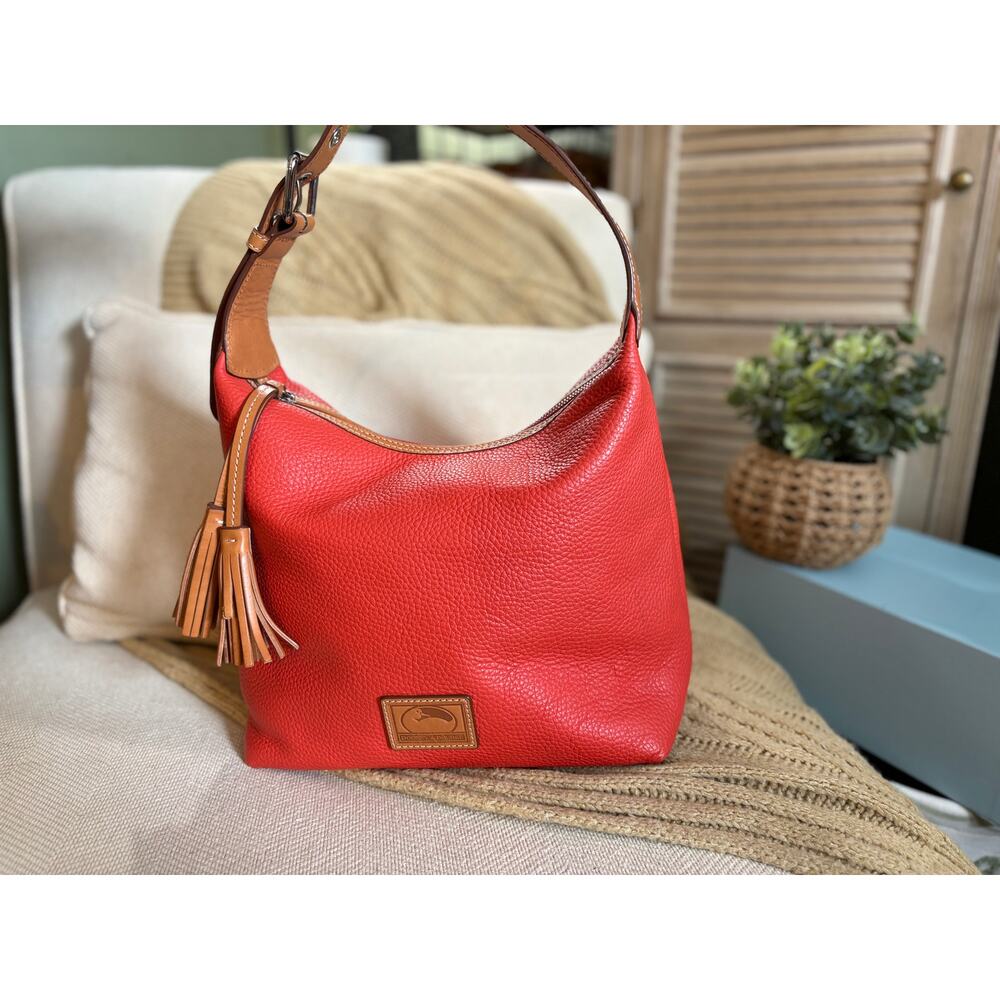 Dooney & Bourke Red Pebble Grain Leather Paige Sac Slouchy Hobo
